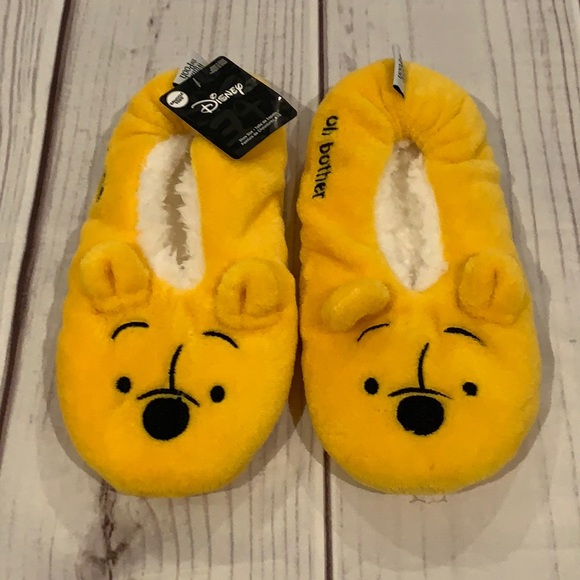 Disney Shoes - NWT Disney Winnie the Pooh Slippers